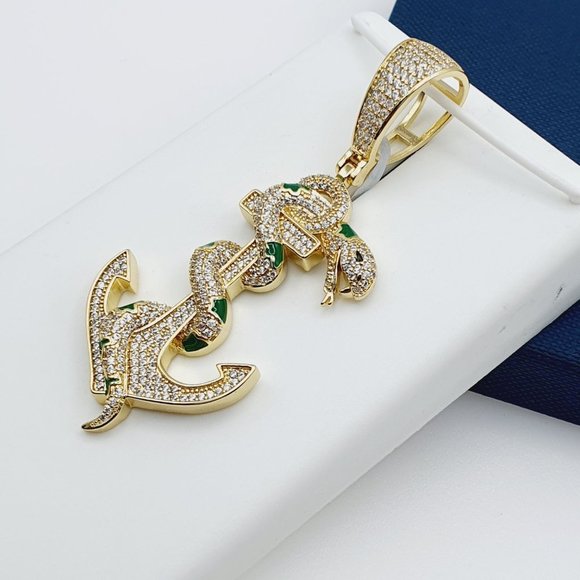 "14K Gold Plated Cubic Zircon Pendant,  EVBRS658 - Picture 4 of 10